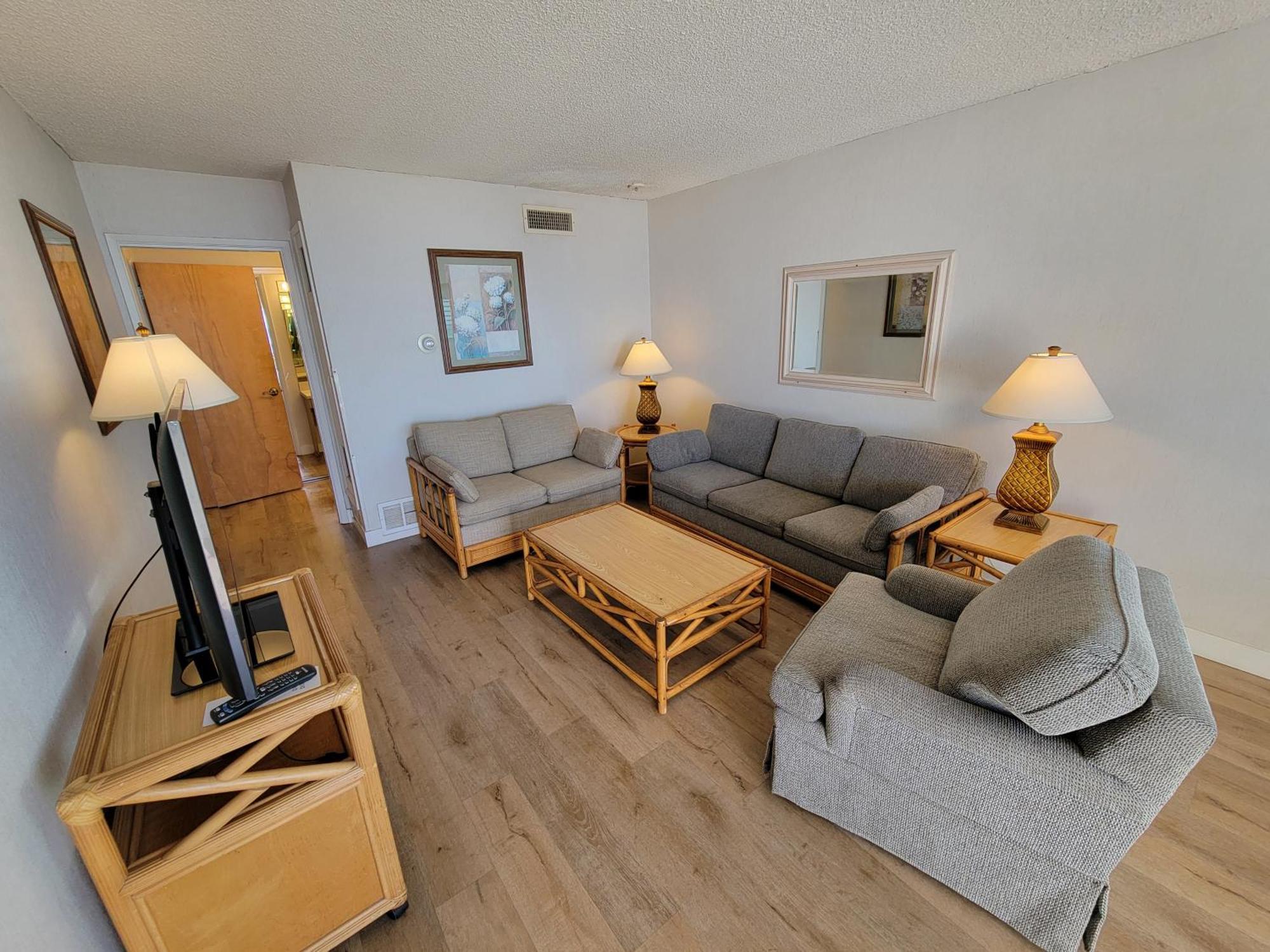 One-Bedroom Apartment with Sea View and Terrace
